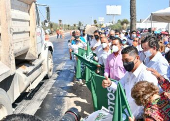 Gobernador de SLP arranca la remodelación del camino al aeropuerto