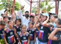 Ricardo Gallardo regresa a Tamuín y entrega apoyos escolares a niños