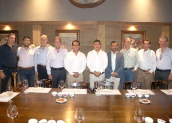 Ricardo Gallardo suma esfuerzos con el consejo Potosí por la competitividad