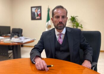 STC examina expedientes para la entrega de concesiones de taxi