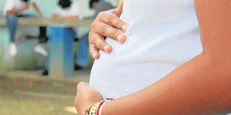 Niña de 10 años, víctima de violación, tuvo que viajar de Ohio a Indiana para abortar