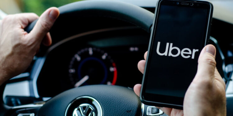 Destapan secretos de Uber: engañó, sobornó y obtuvo favores políticos