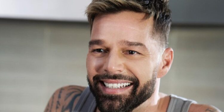 Revelan que Ricky Martin tuvo relación con su sobrino, quien lo acusa de violencia doméstica