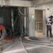 Trabajadora de limpieza cae 10 pisos por andar ‘jugando a las escondidas’