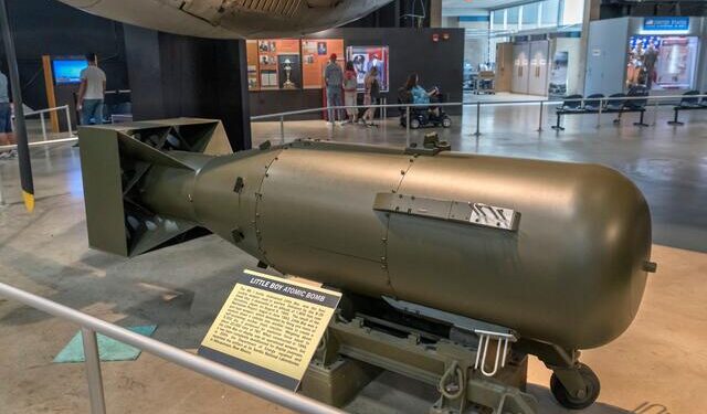 Bomba atómica de Hiroshima: ¿Cómo era el explosivo que mató a miles de personas?