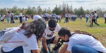 Refuerzan reforestación en el parque Tangamanga 1