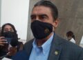El rector de la UASLP se niega a confrontarse con Leonel Serrato