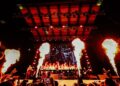 Miles de jóvenes disfrutaron de la música de Panteón Rococó en la Fenapo