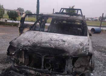¡Ahora en SLP! balean comandancia municipal de Moctezuma e incendian 2 patrullas