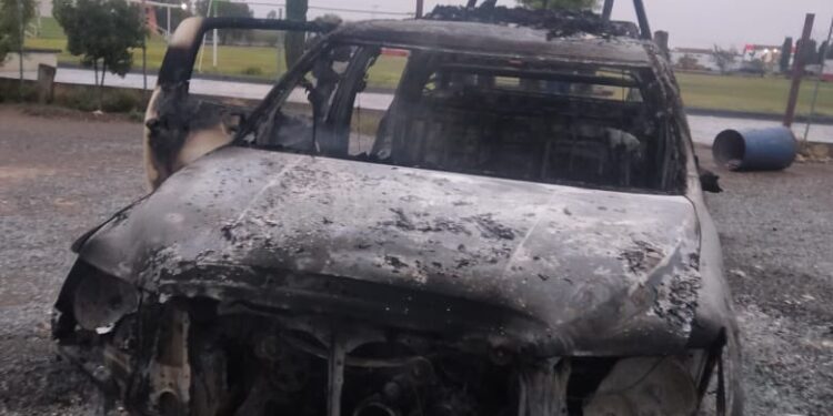¡Ahora en SLP! balean comandancia municipal de Moctezuma e incendian 2 patrullas