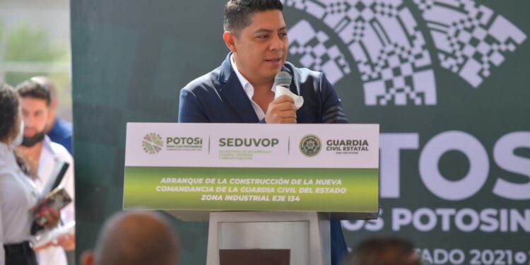 Ricardo Gallardo promete bajar a menos de mil los asesinatos en su sexenio