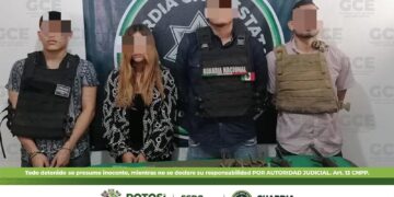 Desarticulan grupo delictivo en Tamasopo; les aseguraron droga y armas
