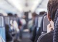 Estas son algunas de las razones por las que podrían  bajarte de un avión