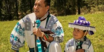 Secuestran al papá de Yuawi y creador del grupo Venado Azul