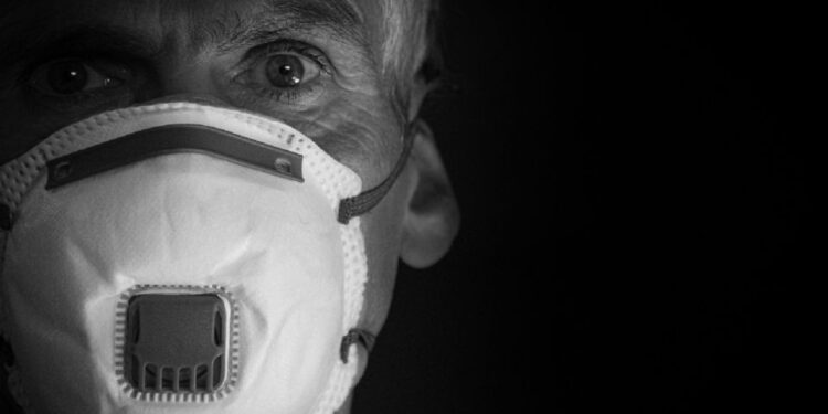 Estudio holandés revela que uno de cada ocho pacientes con COVID tiene síntomas prolongados