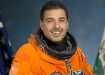 El astronauta Mexicano José Hernández habla de Artemis I, la nueva misión de la NASA