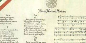 Himno Nacional Mexicano: ¿De cuánto es la multa por cantar las estrofas prohibidas?