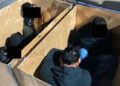 Desmantelan en EU a red de traficantes de migrantes que los trasladaban en cajas y maletas