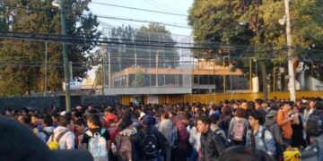 Encapuchados tomaron la Prepa 5 de la UNAM