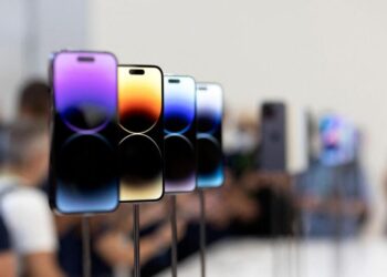¿Cuántos días se tiene que trabajar para comprarse un iPhone 14 Pro?