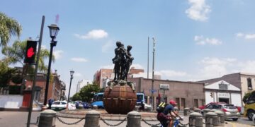 Jueves parcialmente nublado en la capital potosina