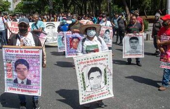 Hoy se cumplen 8 años de la desaparición de los 43 normalistas de Ayotzinapa