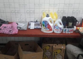 Dos personas detenidas por robo en col. Tangamanga y Barrio de Tequisquiapan