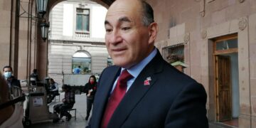 Enrique Galindo niega salida del Secretario de Seguridad Municipal
