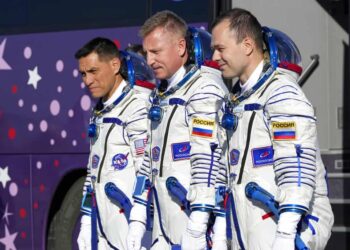 Tripulación de Rusia y Estados Unidos despegó rumbo a estación espacial
