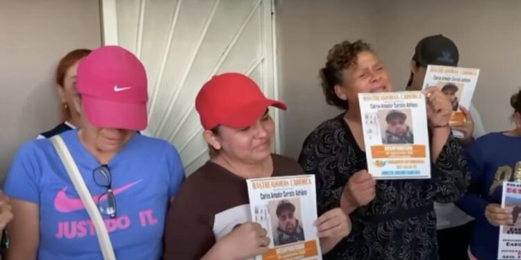 Buscan a 7 personas que desaparecieron cuando viajaban de Caborca a Sonoyta en Sonora