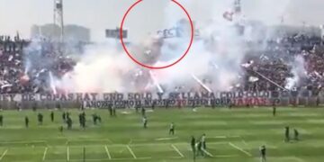 Vídeo: Colapsa el techo de la tribuna del Estadio Monumental de Colo-Colo en Chile