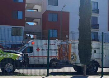 Hombre resulta herido al lanzarse de un tercer piso