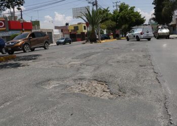 Vecinos reportan 175 fallas en Himno Nacional