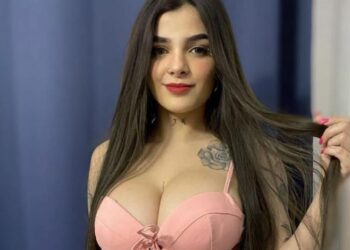 Karely Ruiz cumple 22 años y lo celebra con sus más de 7 millones de seguidores