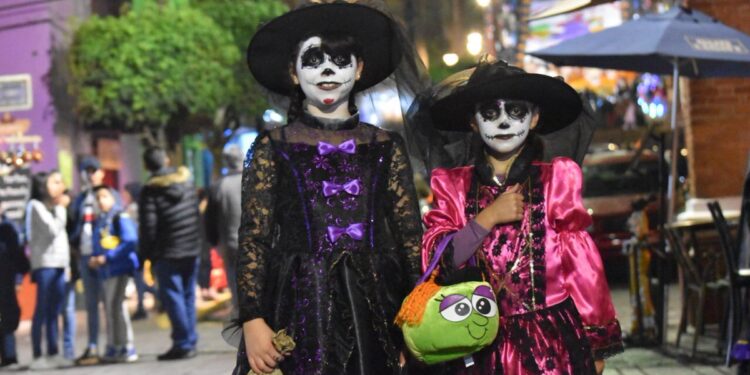 ¿De dónde proviene la tradición de pedir calaverita en México?