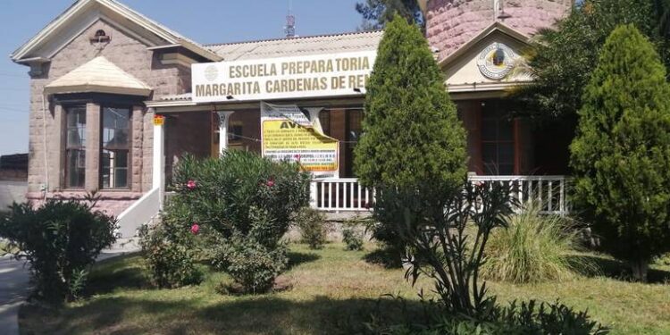 Alumnos de la preparatoria Margarita Cárdenas de Rentería se intoxicaron por consumir dulces con marihuana