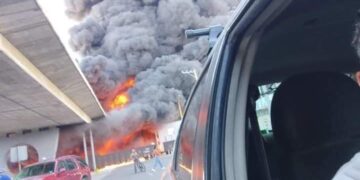 Vídeo: Así fue el choque de un tren con una pipa de combustible en Aguascalientes