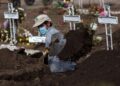 ¿Cuánto gana un sepulturero en México?