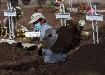 ¿Cuánto gana un sepulturero en México?