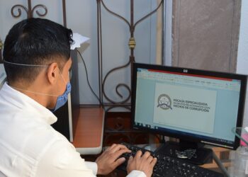 Sancionan a dos policías por alterar informe de detención