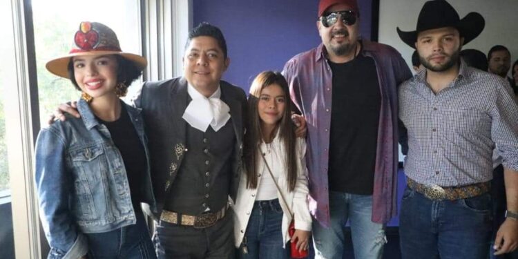 Ricardo Gallardo y Pepe Aguilar hacen apuesta por sus equipos charros