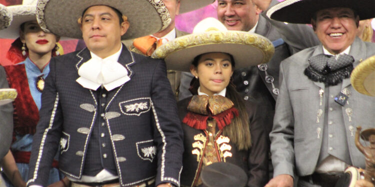 Ricardo Gallardo participó en la premiación y clausura del Campeonato Nacional Charro