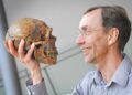 Nobel de Medicina premia a Svante Paabo por hallazgo sobre la evolución humana