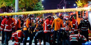 Al menos 50 heridos de gravedad en celebraciones de Halloween en el centro de Seúl