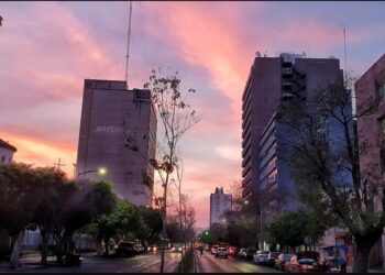 Viernes mayormente soleado en la capital potosina