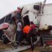 Un muerto y 9 heridos por choque entre dos autobuses y tráiler con migrantes en carretera SLP- Zacatecas