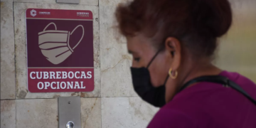 Uso de cubrebocas ya no es obligatorio en espacios cerrados: Secretaría de Salud