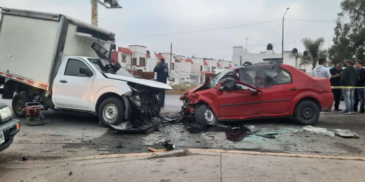 Fallece conductor en aparatoso accidente en la carretera a Matehuala