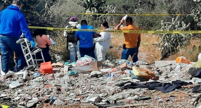 Hallan cadáver de un hombre tirado en un basurero