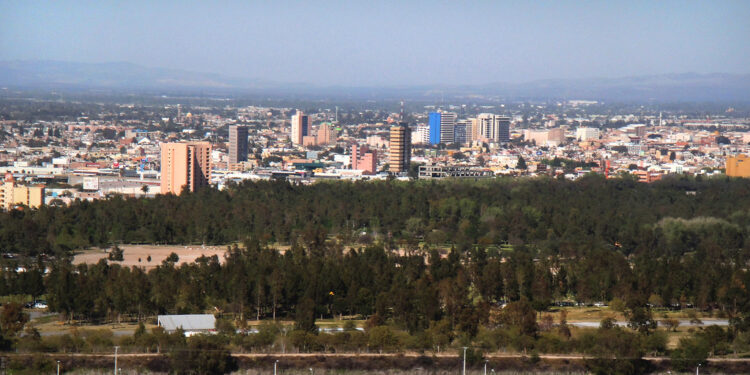 Día parcialmente nublado en la capital potosina
